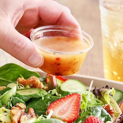 Tazas de plástico biodegradables y compostables para beber vino de cerveza